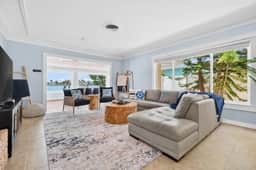 Beautiful Waterfront House with Pool & Dock Access! Close to Beach & Restaurants!