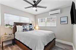 Escape the Winter Weather in Our 1/1, 2 Blocks to the Beach Access in St Pete Beach!
