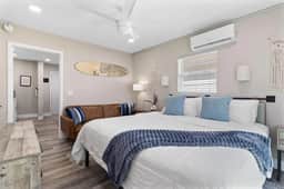 Relax in St Pete Beach! Walk to Beach Access! Pet Friendly!