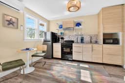 Visit the newly renovated Covare Suites in St Pete Beach! 2 Blocks to Upham Beach Access!