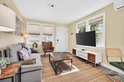 Visit the newly renovated Covare Suites in St Pete Beach! 2 Blocks to Upham Beach Access!