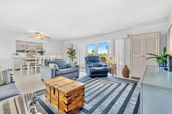 Beach Oasis! Your Perfect Beach Vacation with Heated Pool!