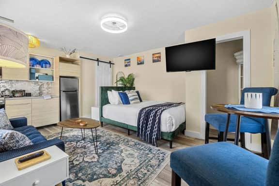 Visit the newly renovated Covare Suites in St Pete Beach! 2 Blocks to Upham Beach Access!